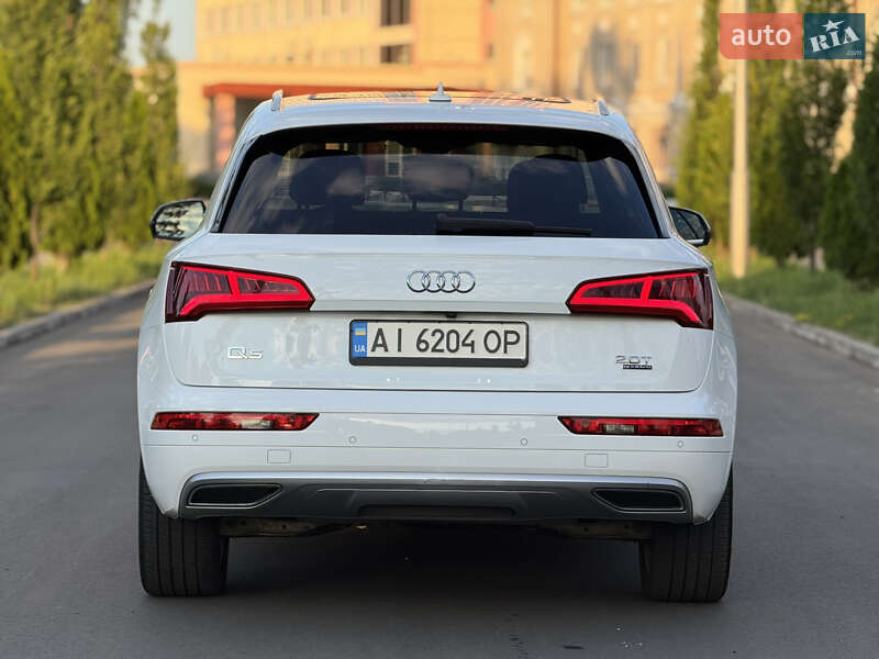 Внедорожник / Кроссовер Audi Q5 2017 в Киеве
