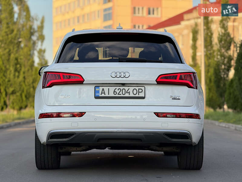 Внедорожник / Кроссовер Audi Q5 2017 в Киеве
