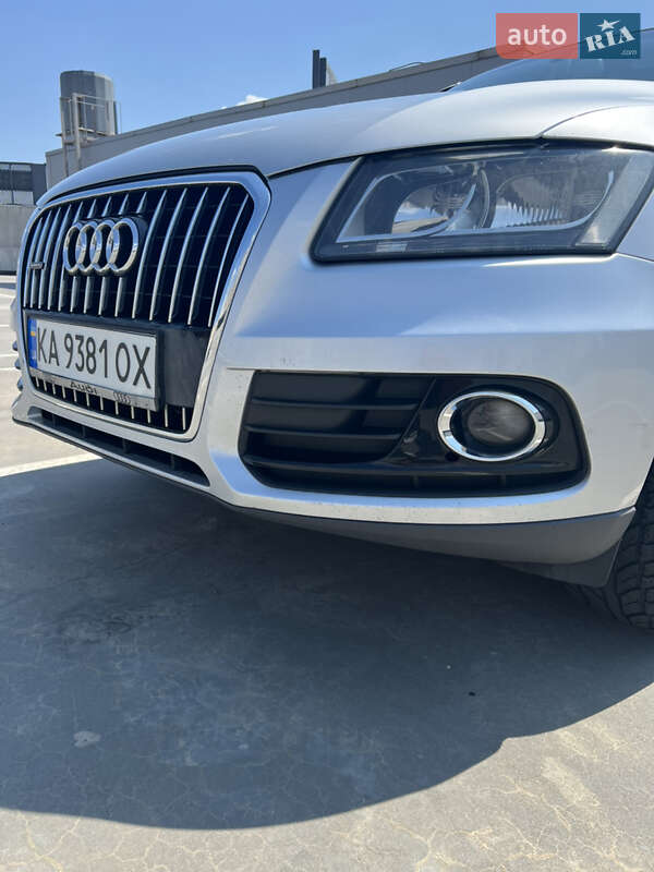 Внедорожник / Кроссовер Audi Q5 2013 в Киеве