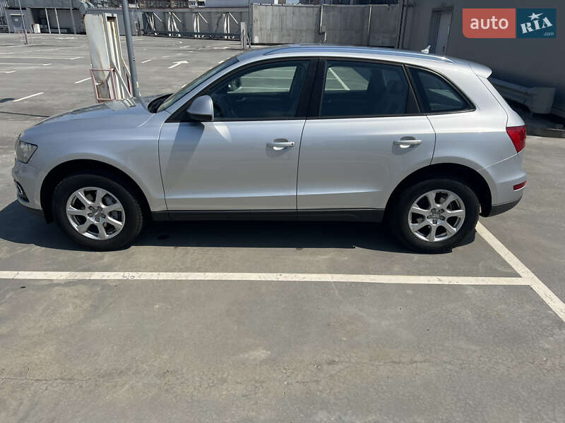 Внедорожник / Кроссовер Audi Q5 2013 в Киеве