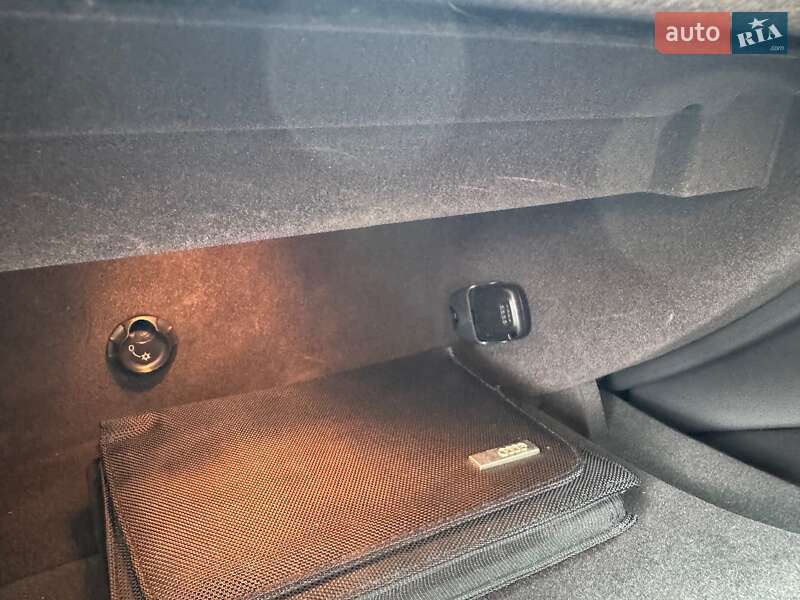 Позашляховик / Кросовер Audi Q5 2013 в Києві