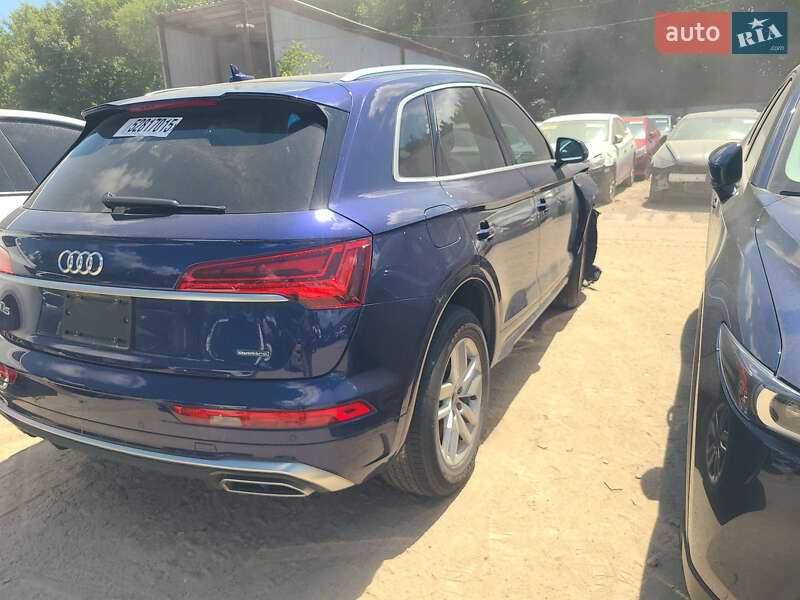 Внедорожник / Кроссовер Audi Q5 2022 в Киеве