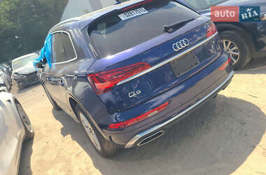 Позашляховик / Кросовер Audi Q5 2022 в 