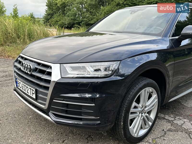 Позашляховик / Кросовер Audi Q5 2018 в Львові