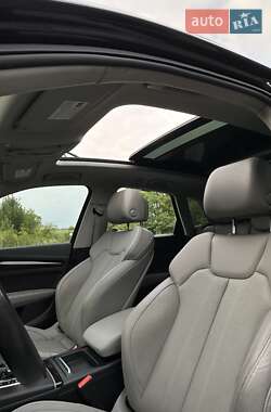 Позашляховик / Кросовер Audi Q5 2018 в 