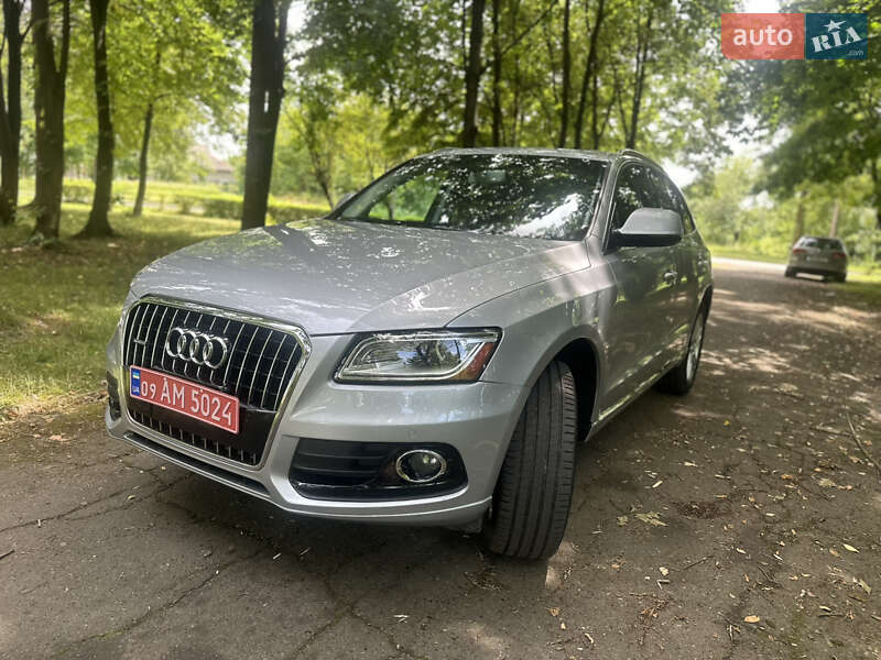 Позашляховик / Кросовер Audi Q5 2016 в Калуші