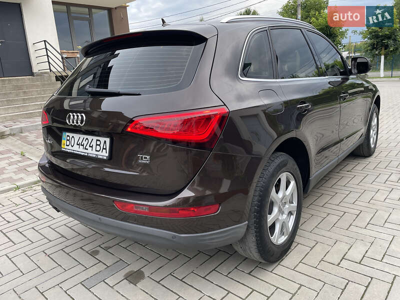Внедорожник / Кроссовер Audi Q5 2012 в Тернополе