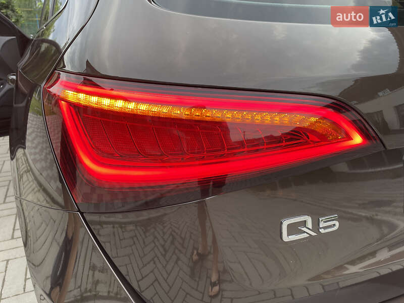 Внедорожник / Кроссовер Audi Q5 2012 в Тернополе