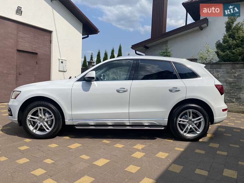 Позашляховик / Кросовер Audi Q5 2014 в Рівному