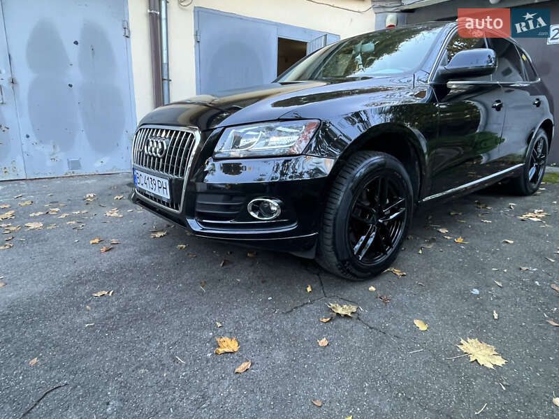 Позашляховик / Кросовер Audi Q5 2012 в Львові