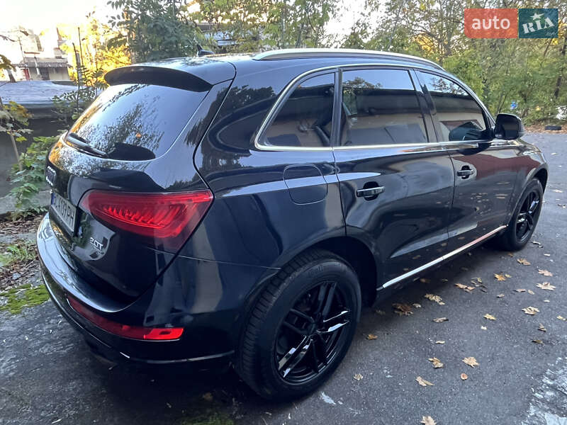 Позашляховик / Кросовер Audi Q5 2012 в Львові