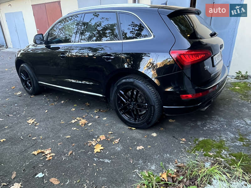 Позашляховик / Кросовер Audi Q5 2012 в Львові