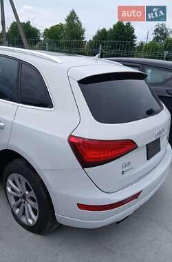 Внедорожник / Кроссовер Audi Q5 2015 в 