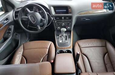 Внедорожник / Кроссовер Audi Q5 2015 в 