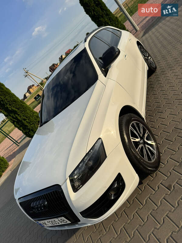 Позашляховик / Кросовер Audi Q5 2012 в Рівному