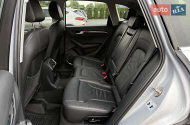 Внедорожник / Кроссовер Audi Q5 2015 в 