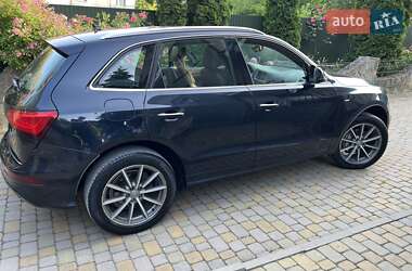 Внедорожник / Кроссовер Audi Q5 2015 в 