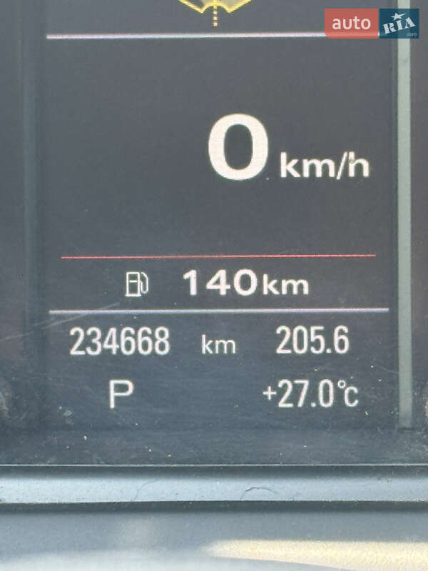 Позашляховик / Кросовер Audi Q5 2011 в Дніпрі