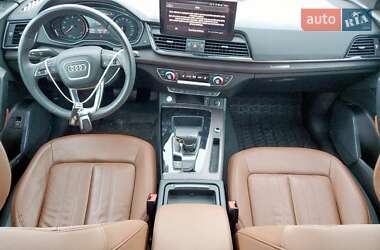Внедорожник / Кроссовер Audi Q5 2022 в 