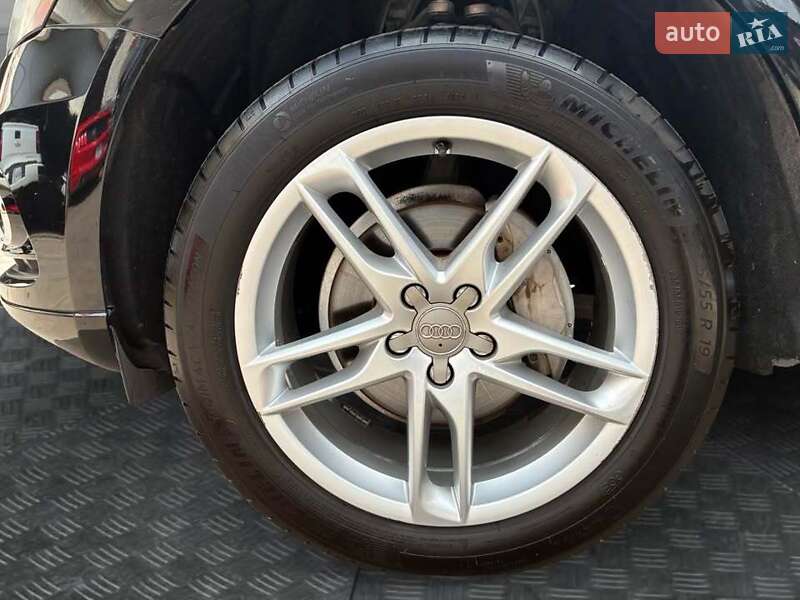Позашляховик / Кросовер Audi Q5 2015 в Львові