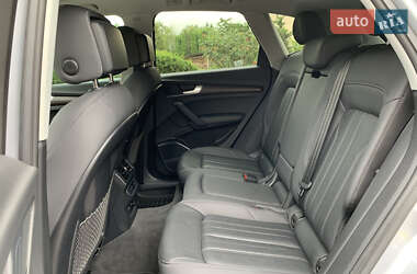 Внедорожник / Кроссовер Audi Q5 2021 в 