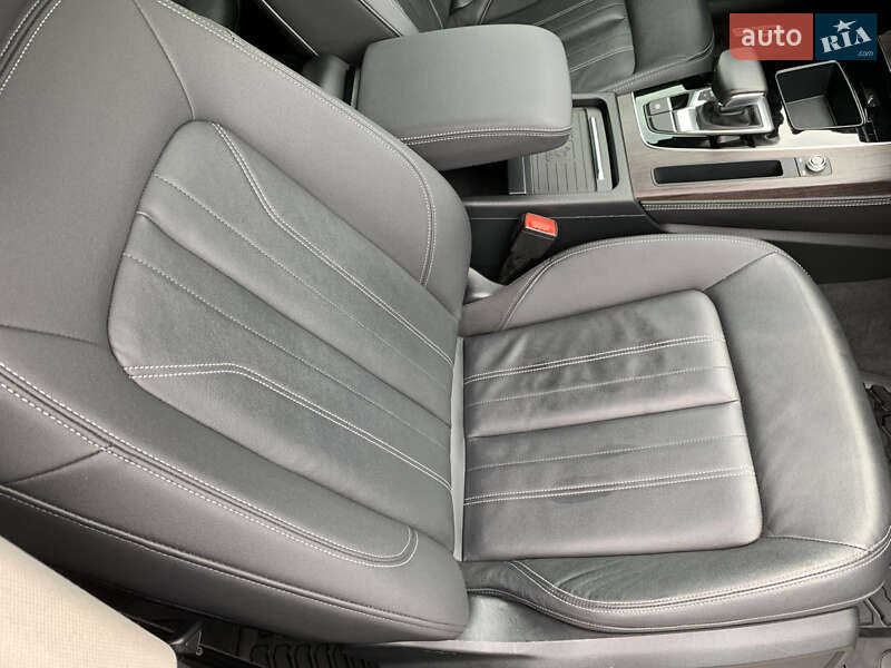 Позашляховик / Кросовер Audi Q5 2021 в Тернополі
