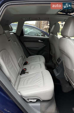 Внедорожник / Кроссовер Audi Q5 2014 в 