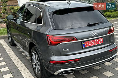 Позашляховик / Кросовер Audi Q5 2023 в 