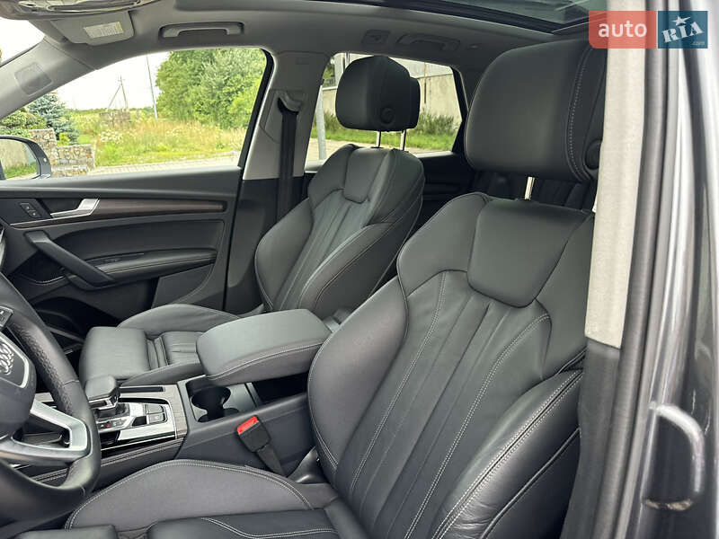 Внедорожник / Кроссовер Audi Q5 2023 в Стрые