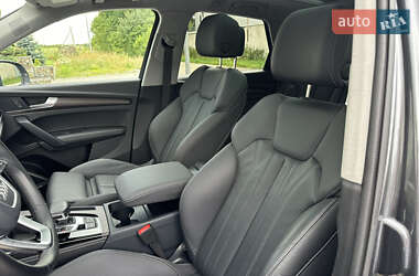 Позашляховик / Кросовер Audi Q5 2023 в 