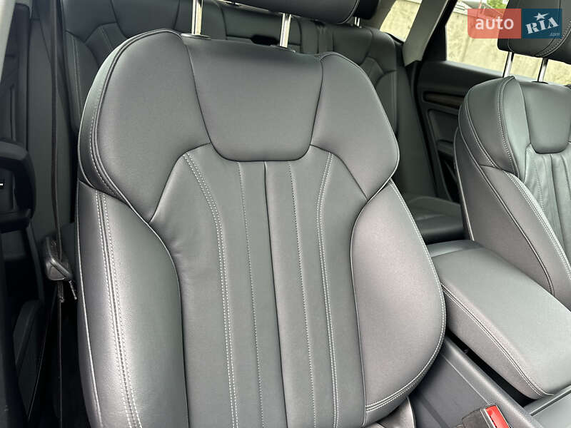 Внедорожник / Кроссовер Audi Q5 2023 в Стрые