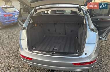 Позашляховик / Кросовер Audi Q5 2011 в 