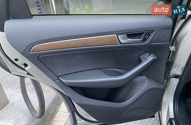 Внедорожник / Кроссовер Audi Q5 2013 в 