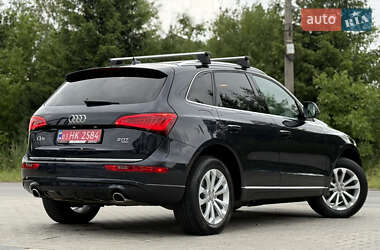 Внедорожник / Кроссовер Audi Q5 2015 в 