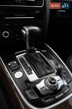 Внедорожник / Кроссовер Audi Q5 2016 в 