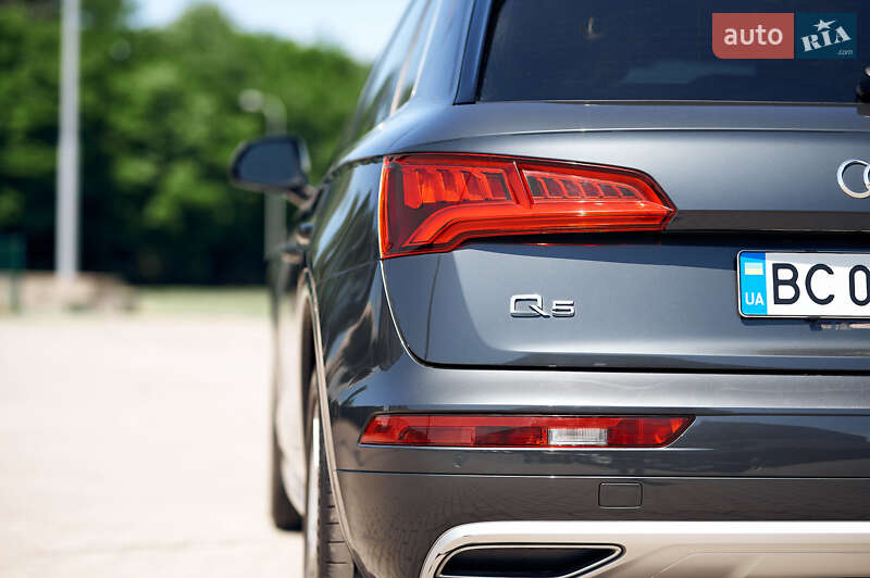 Внедорожник / Кроссовер Audi Q5 2018 в Львове