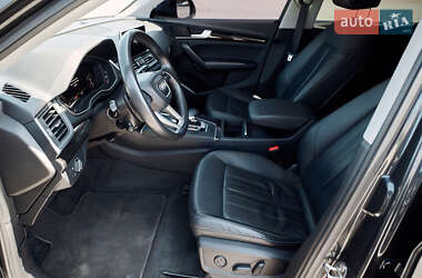 Внедорожник / Кроссовер Audi Q5 2018 в 