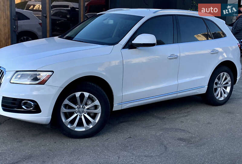 Позашляховик / Кросовер Audi Q5 2014 в Києві