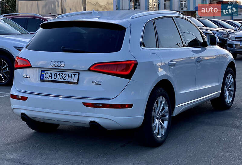 Позашляховик / Кросовер Audi Q5 2014 в Києві