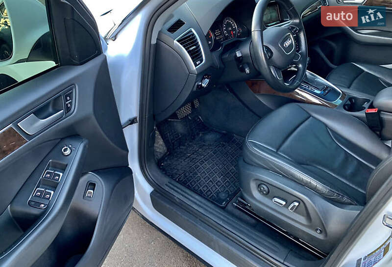 Позашляховик / Кросовер Audi Q5 2014 в Києві