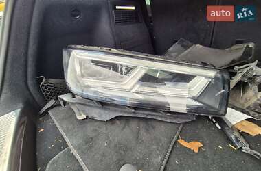 Позашляховик / Кросовер Audi Q5 2020 в 