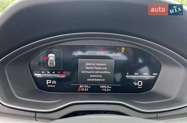 Внедорожник / Кроссовер Audi Q5 2022 в 