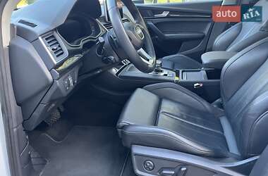 Внедорожник / Кроссовер Audi Q5 2019 в 