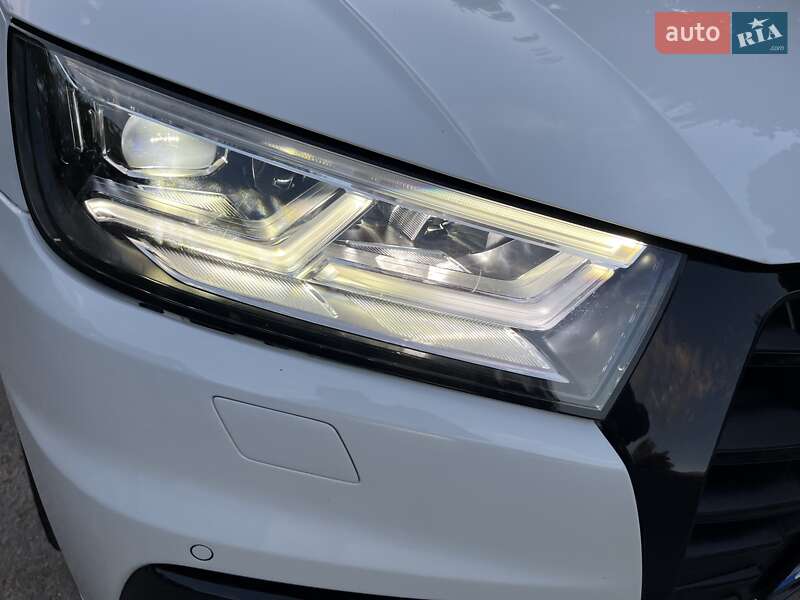 Внедорожник / Кроссовер Audi Q5 2019 в Белой Церкви