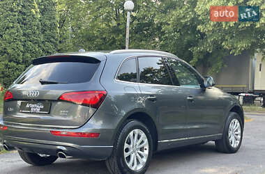 Позашляховик / Кросовер Audi Q5 2015 в 