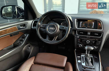 Внедорожник / Кроссовер Audi Q5 2016 в 