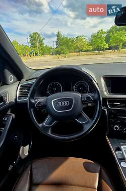 Внедорожник / Кроссовер Audi Q5 2012 в 