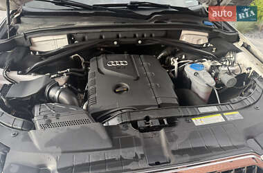 Внедорожник / Кроссовер Audi Q5 2012 в 