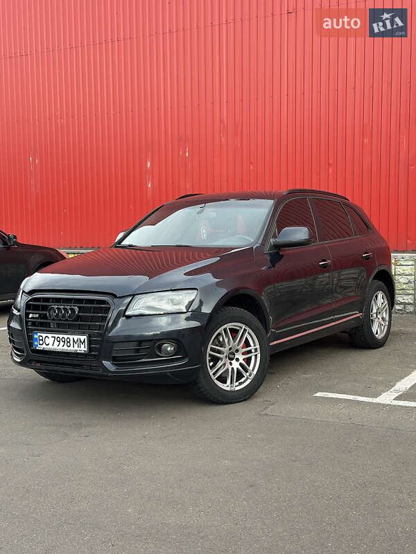 Позашляховик / Кросовер Audi Q5 2014 в 