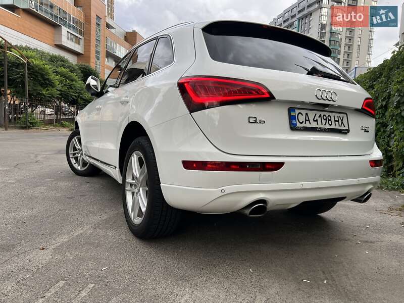 Позашляховик / Кросовер Audi Q5 2013 в Києві
